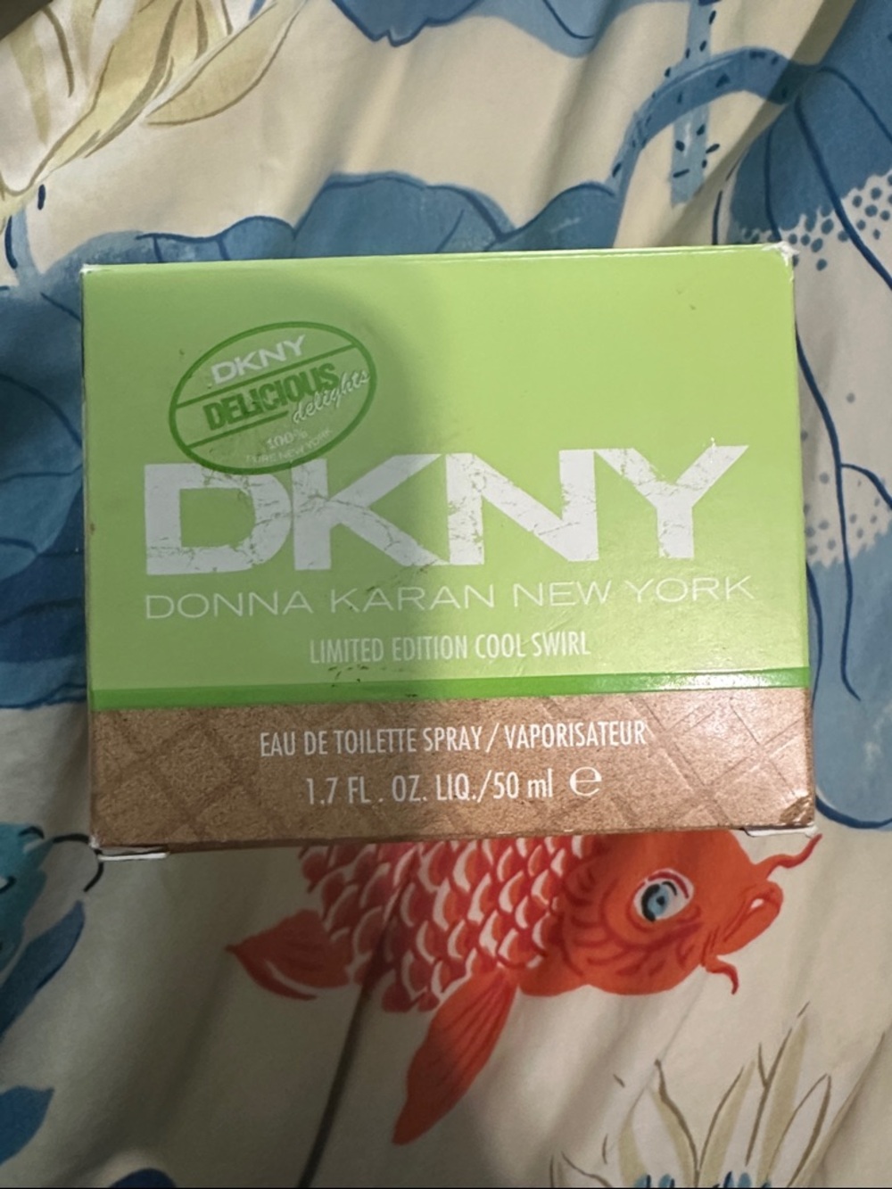 DKNY Green and Bronze Limited Edition Cool Swirl day de toilette spray
